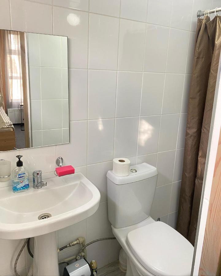 Zaton Guesthouse Чолпон-Ата Екстер'єр фото
